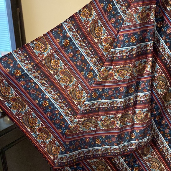 Design lab multi color paisley print asymmetrical dress - Picture 4 of 6